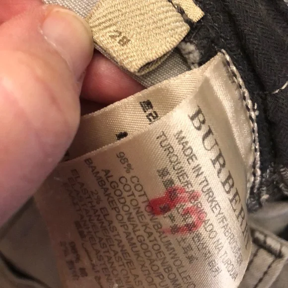 Burberry Brit Bexton Skinny Leg Jeans, Size 28. - Picture 10 of 16